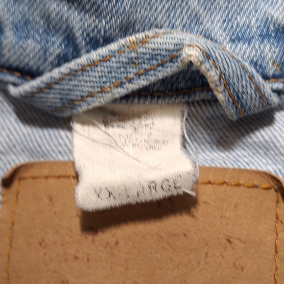 LEVI'S Men’s Trucker  Denim Jean Light Blue Jacket Size XXL Distressed  Grunge - Picture 4 of 10